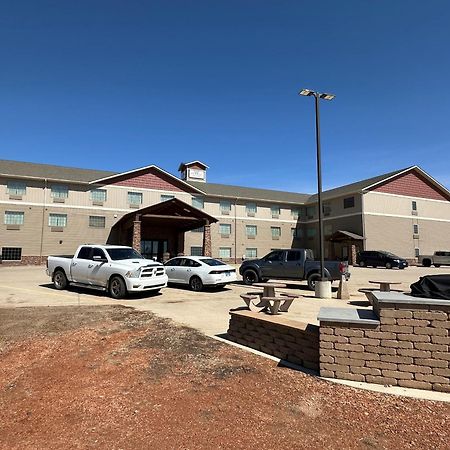 The Watford Hotel Watford City ภายนอก รูปภาพ