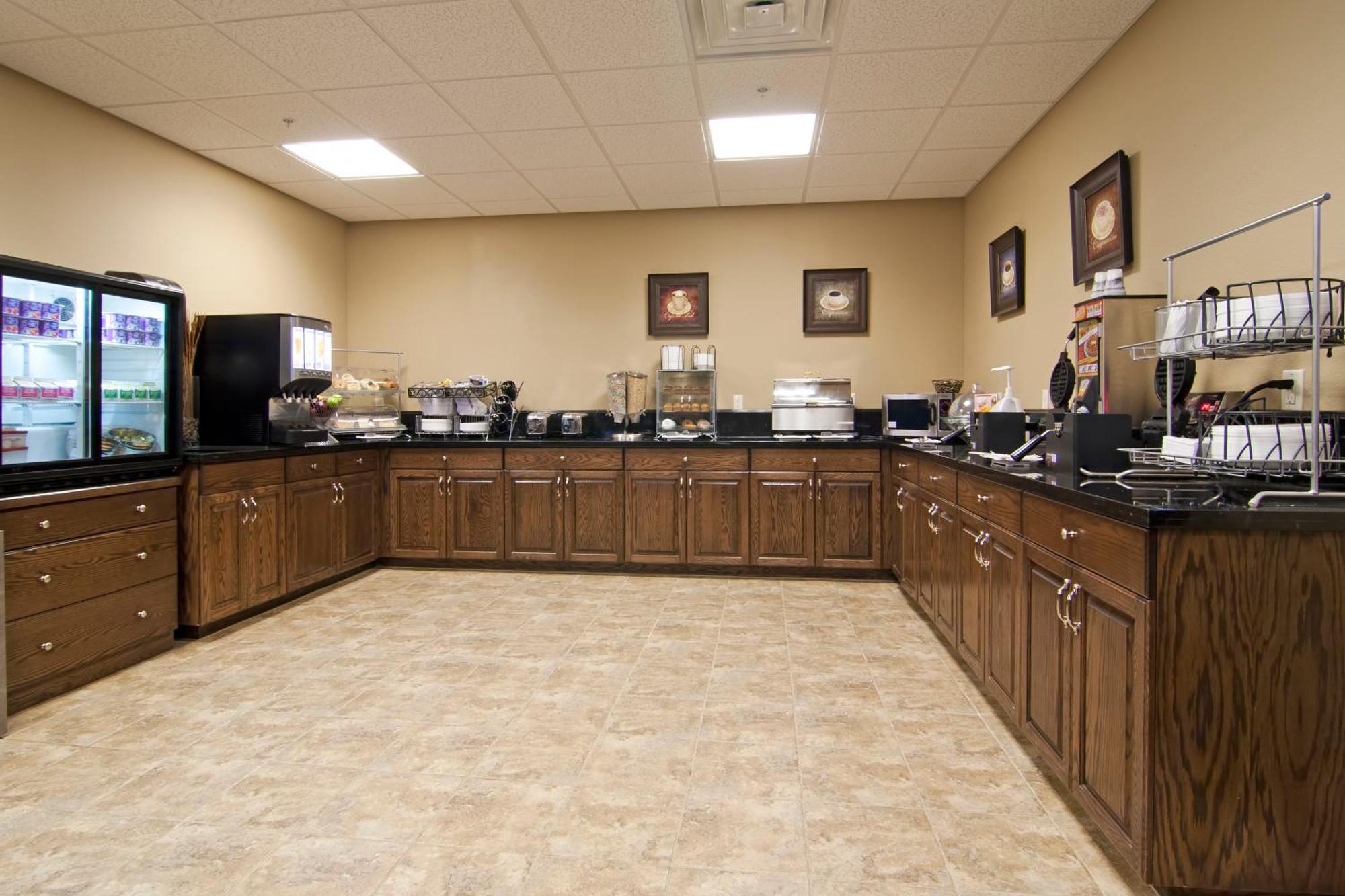 The Watford Hotel Watford City ภายนอก รูปภาพ