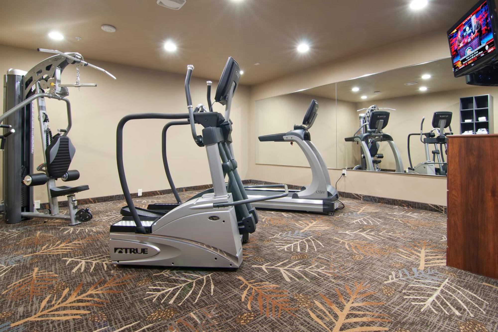 The Watford Hotel Watford City ภายนอก รูปภาพ