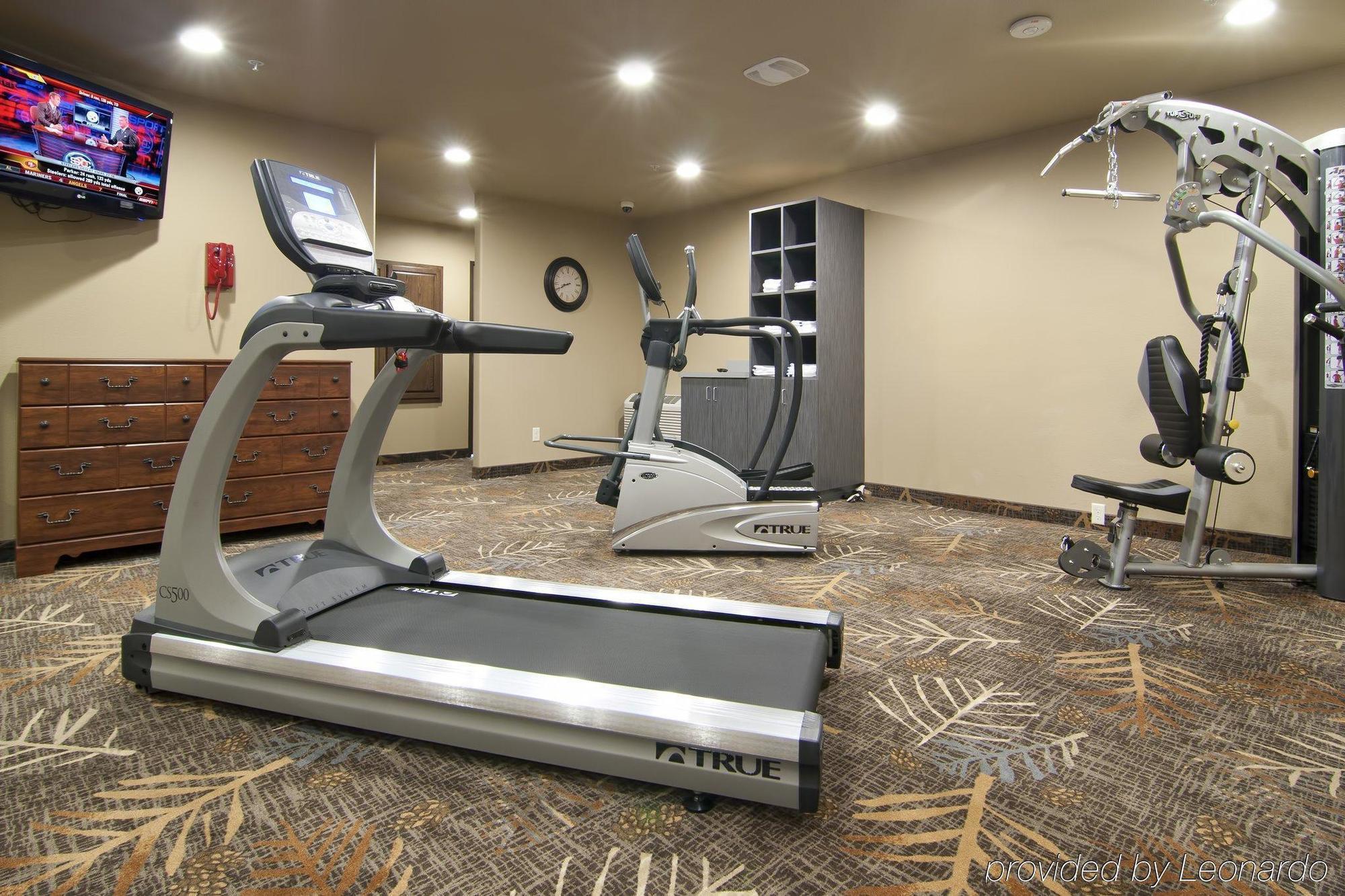 The Watford Hotel Watford City ภายนอก รูปภาพ