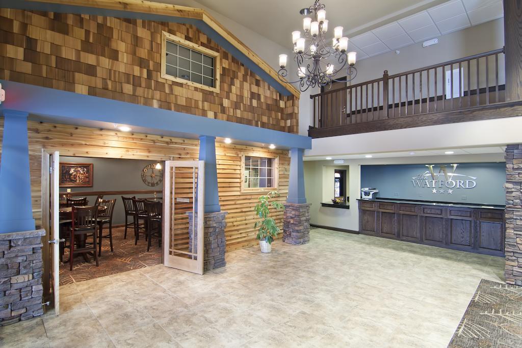 The Watford Hotel Watford City ภายนอก รูปภาพ
