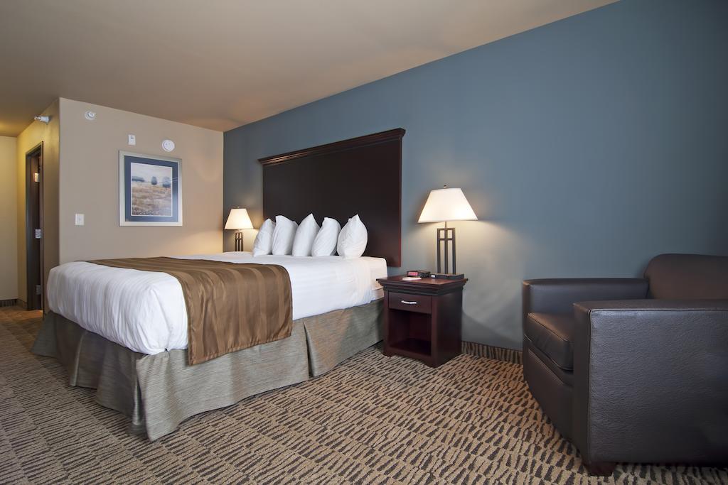 The Watford Hotel Watford City ภายนอก รูปภาพ