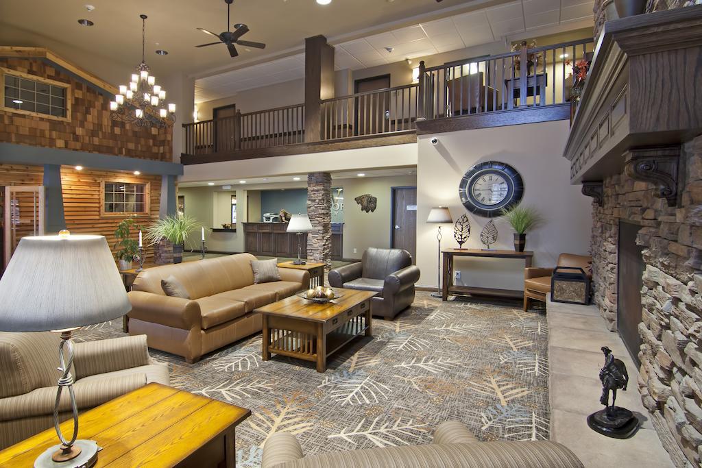 The Watford Hotel Watford City ภายนอก รูปภาพ